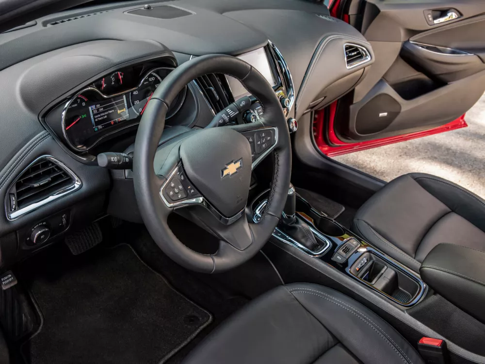 Автомобиль Chevrolet Cruze II Седан