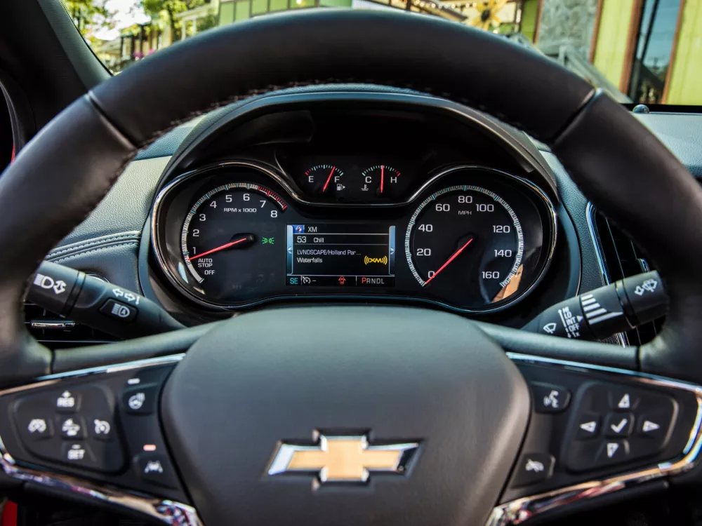 Автомобиль Chevrolet Cruze II Седан