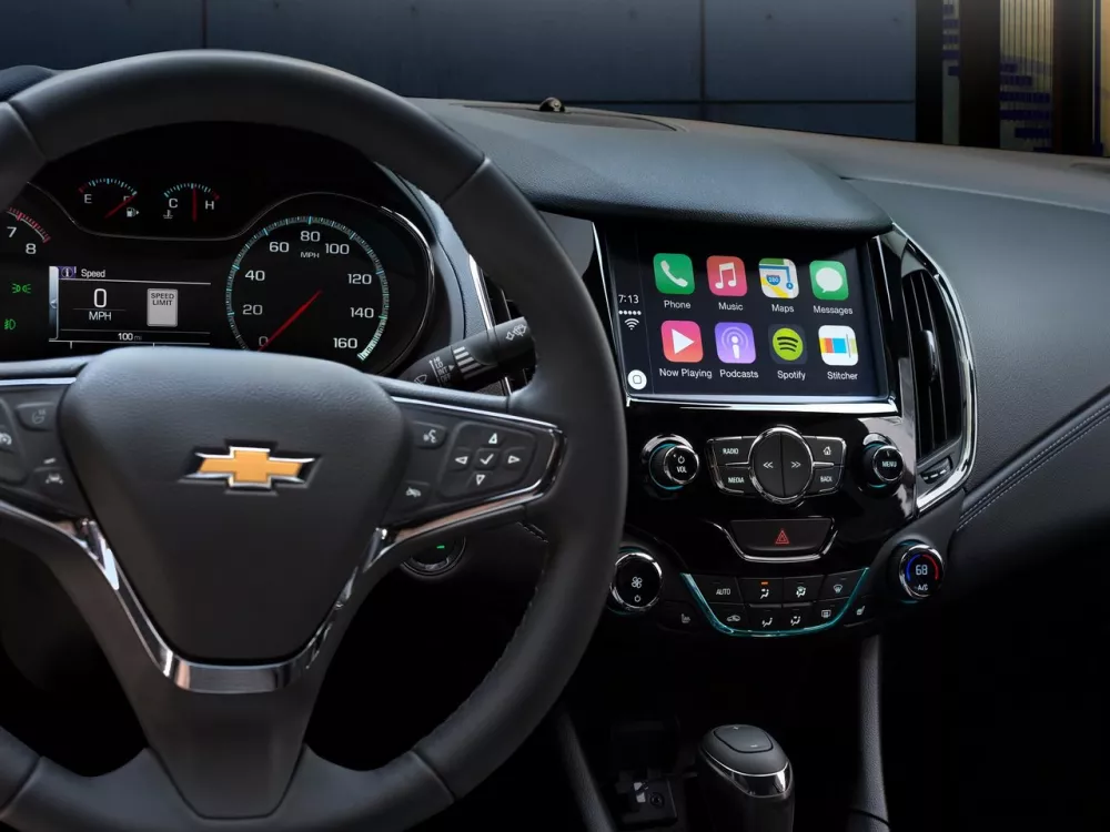 Автомобиль Chevrolet Cruze II Седан