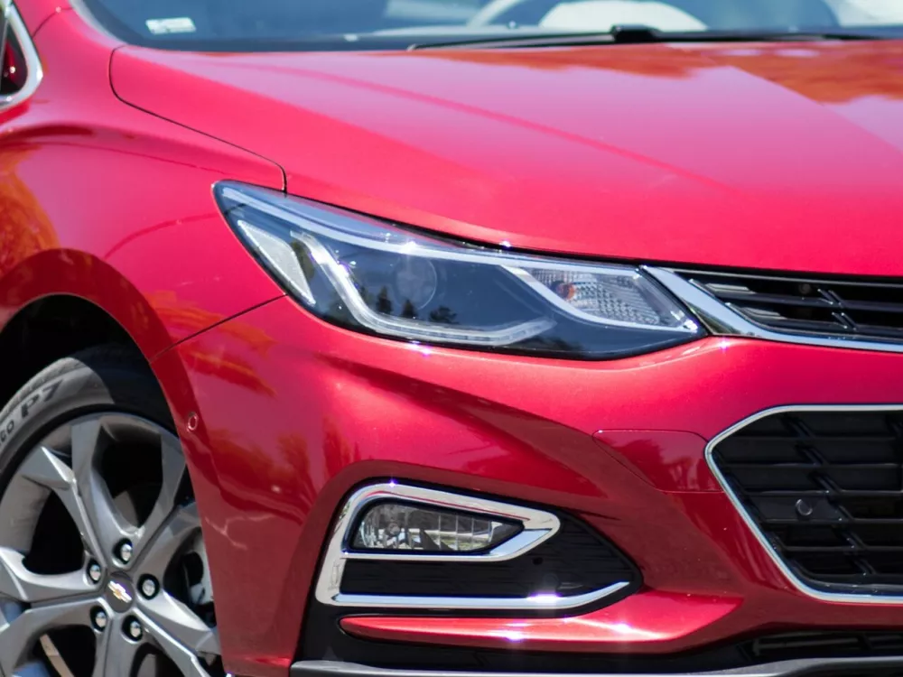 Автомобиль Chevrolet Cruze II Хэтчбек (5 дверей)