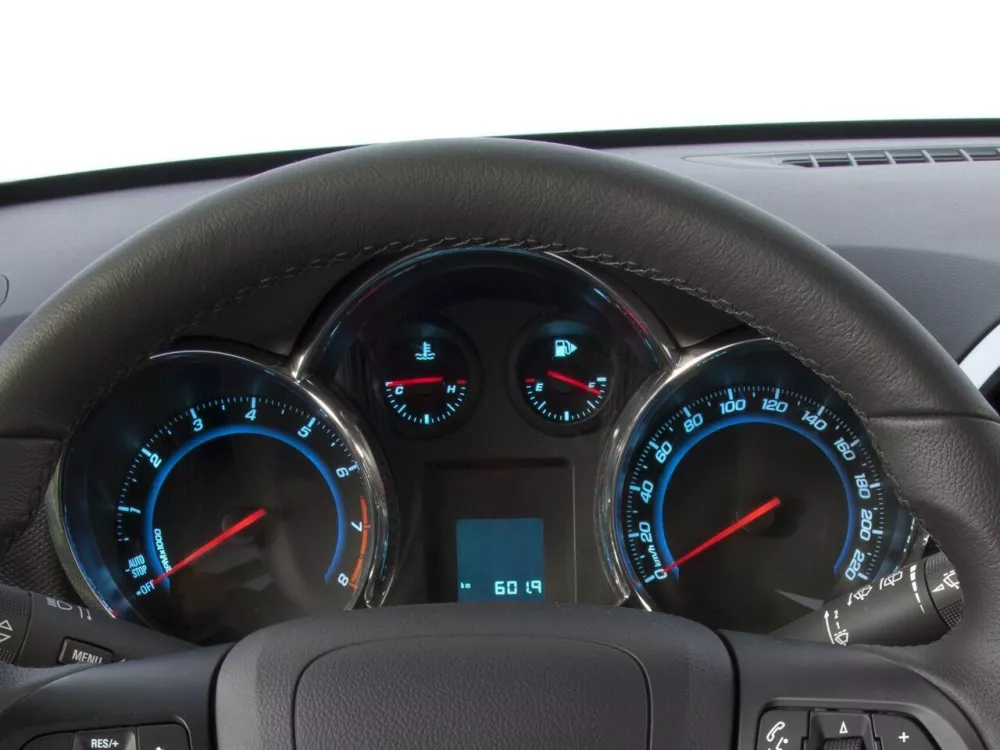 Автомобиль Chevrolet Cruze I Рестайлинг Хэтчбек (5 дверей)