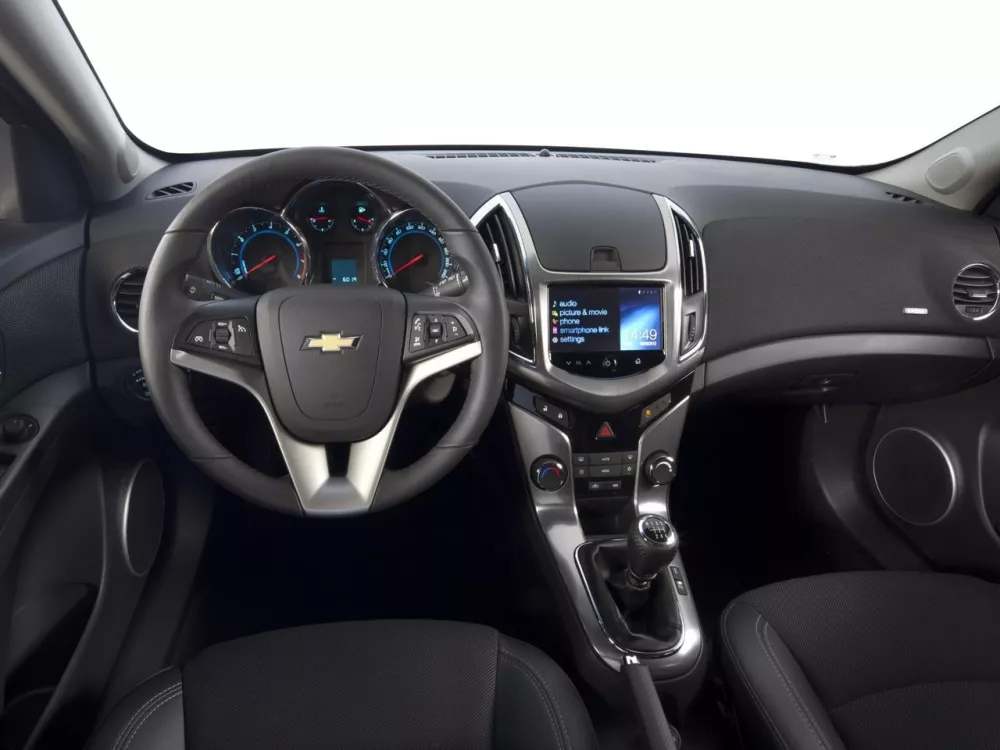 Автомобиль Chevrolet Cruze I Рестайлинг Седан