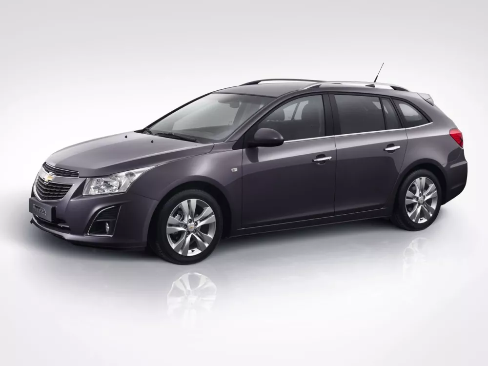 Автомобиль Chevrolet Cruze I Рестайлинг Универсал (5 дверей)