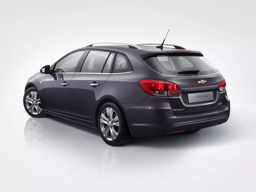 Автомобиль Chevrolet Cruze I Рестайлинг Универсал (5 дверей)