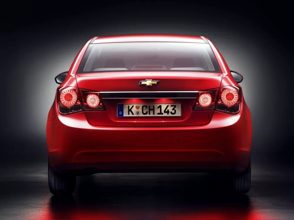 Автомобиль Chevrolet Cruze I Седан
