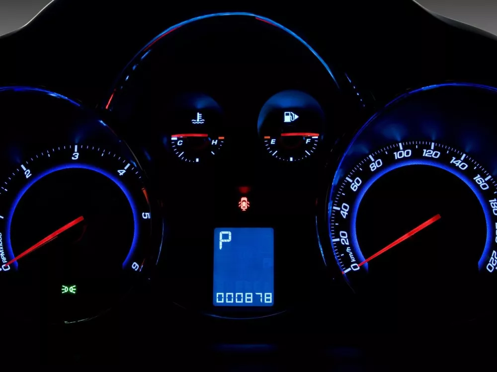 Автомобиль Chevrolet Cruze I Хэтчбек (5 дверей)