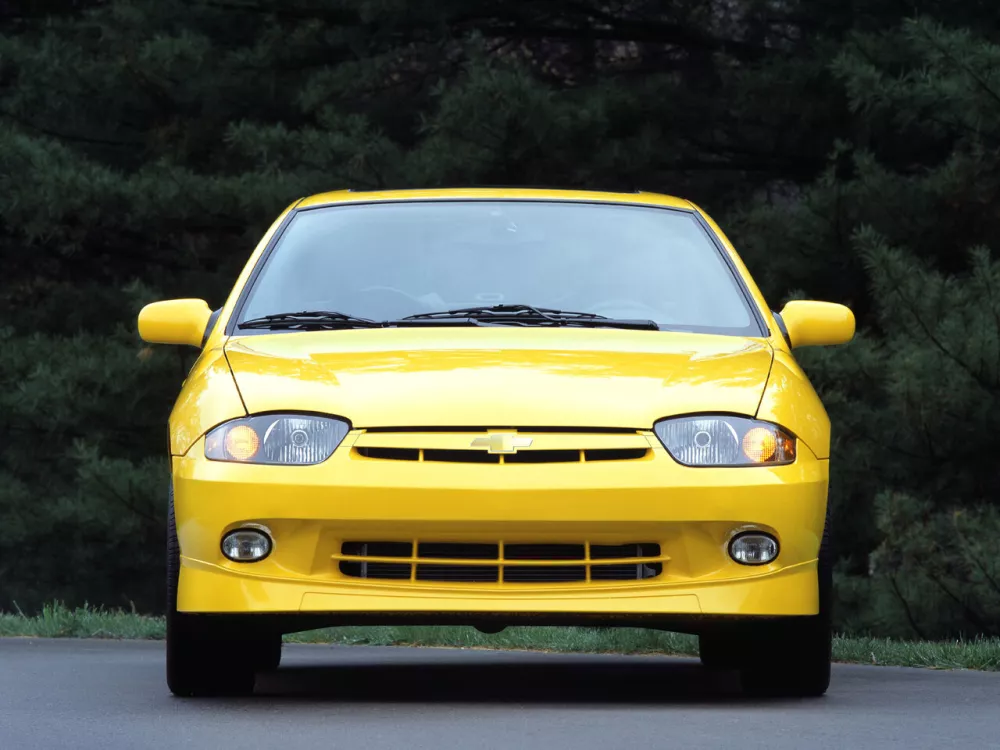 Автомобиль Chevrolet Cavalier III Купе