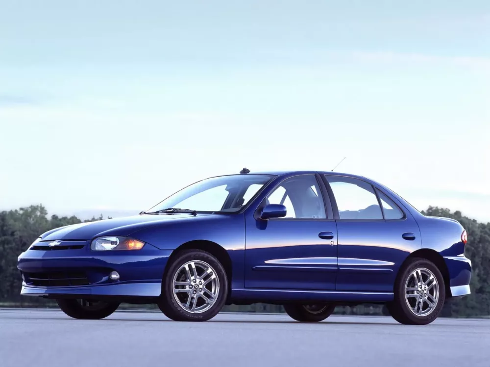 Автомобиль Chevrolet Cavalier III Седан