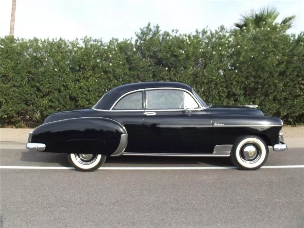 Автомобиль Chevrolet Deluxe II Седан 2 дв. Styleline