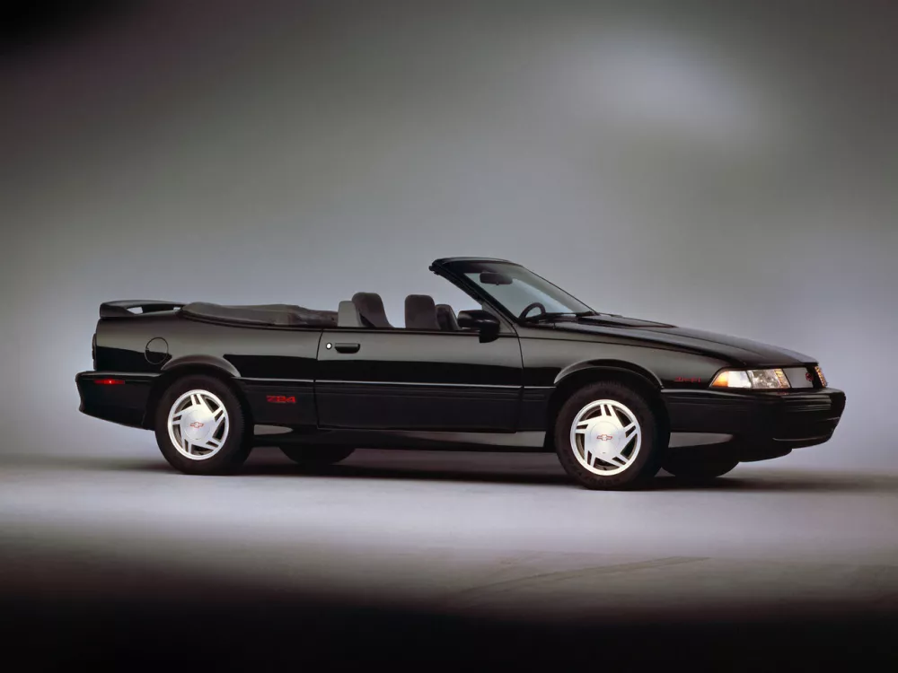 Автомобиль Chevrolet Cavalier II Кабриолет