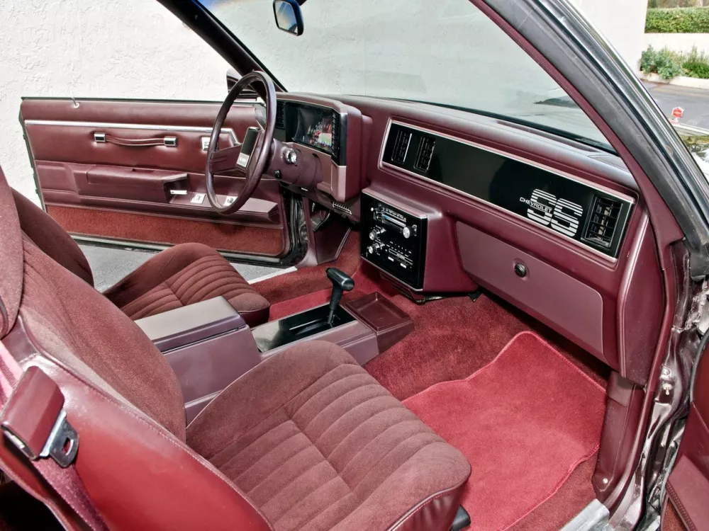 Автомобиль Chevrolet El Camino V Пикап Одинарная кабина