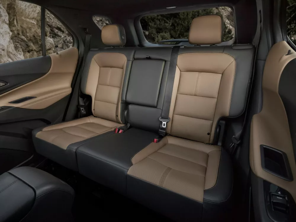 Автомобиль Chevrolet Equinox III Рестайлинг Внедорожник (5 дверей)