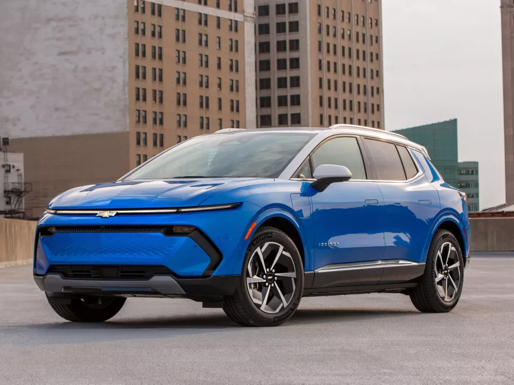 Автомобиль Chevrolet Equinox EV Внедорожник (5 дверей)