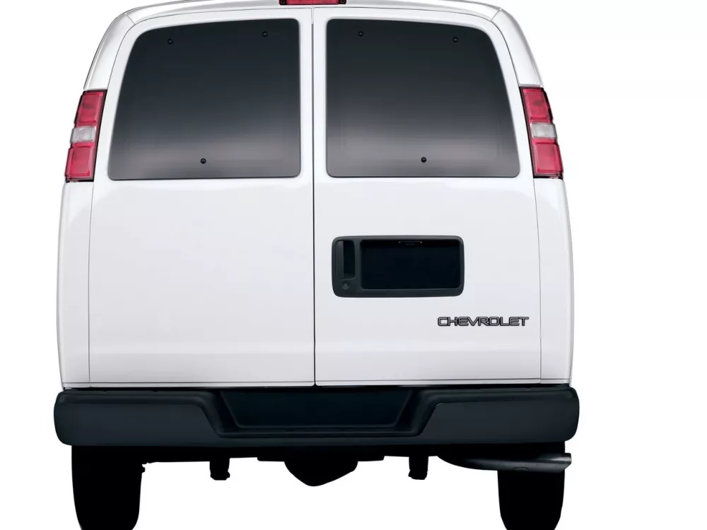 Автомобиль Chevrolet Express II Минивэн