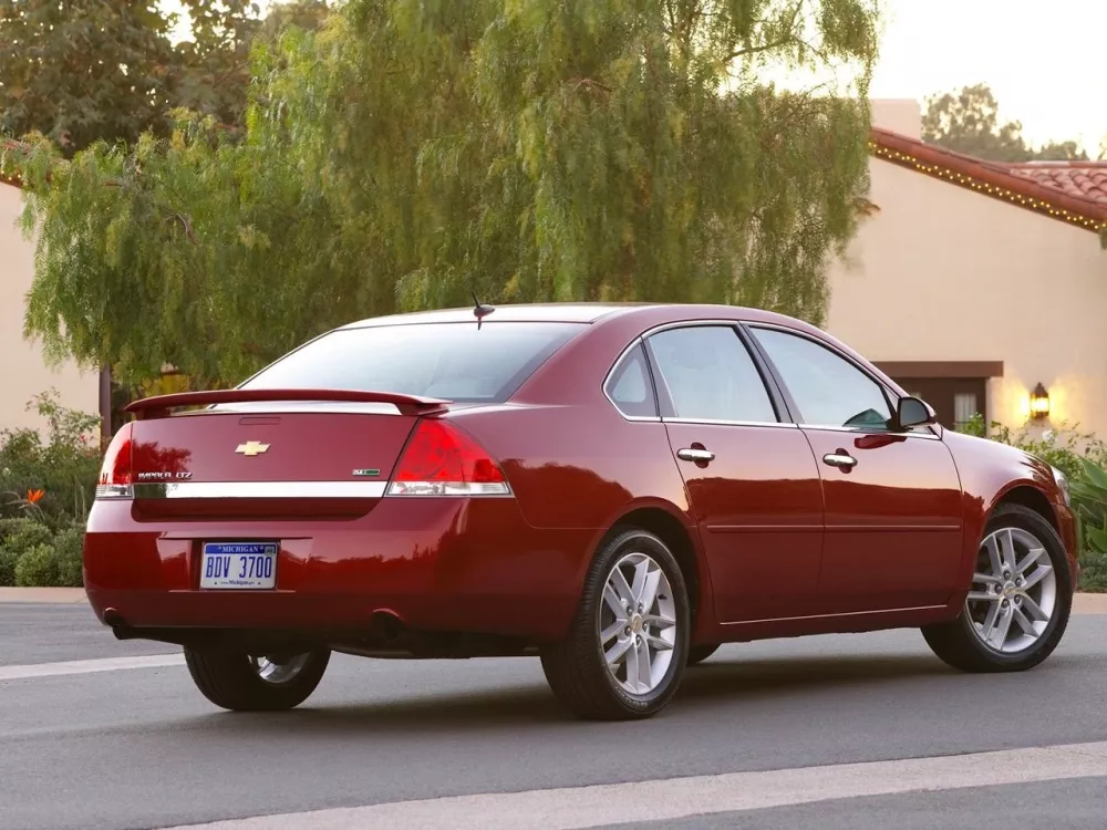 Автомобиль Chevrolet Impala IX Седан
