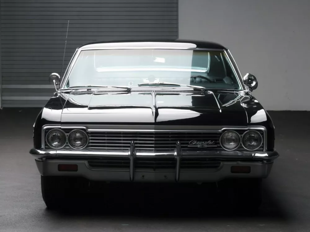 Автомобиль Chevrolet Impala IV Купе-хардтоп