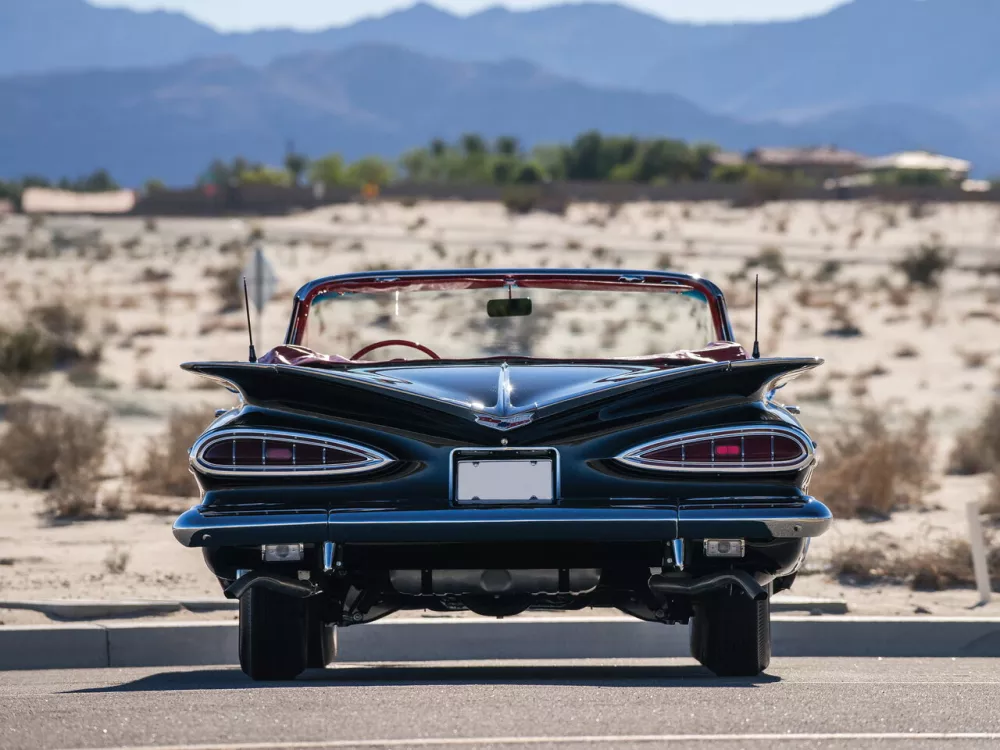 Автомобиль Chevrolet Impala II Кабриолет
