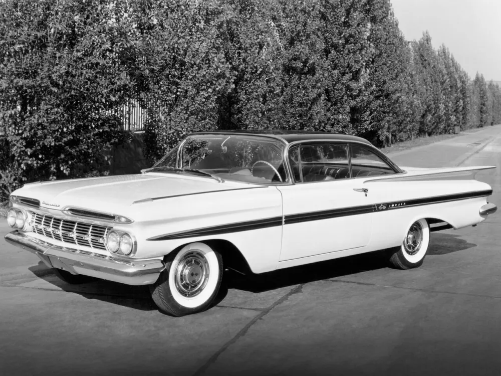 Автомобиль Chevrolet Impala II Купе-хардтоп