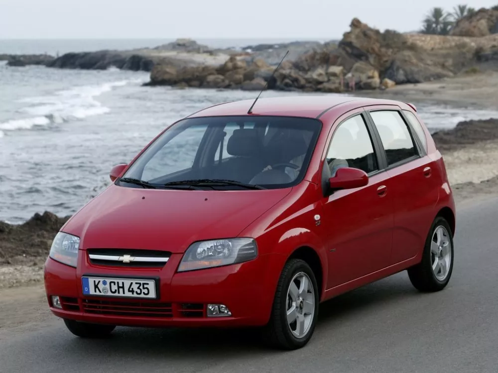 Автомобиль Chevrolet Kalos Хэтчбек (5 дверей)