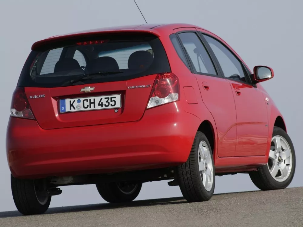 Автомобиль Chevrolet Kalos Хэтчбек (5 дверей)