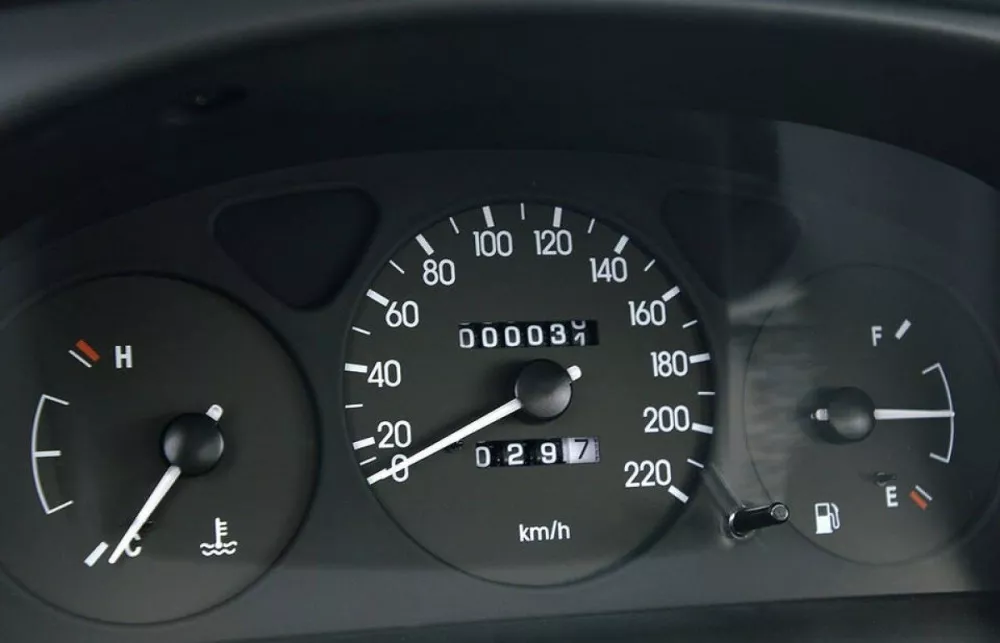 Автомобиль Chevrolet Lanos I Седан