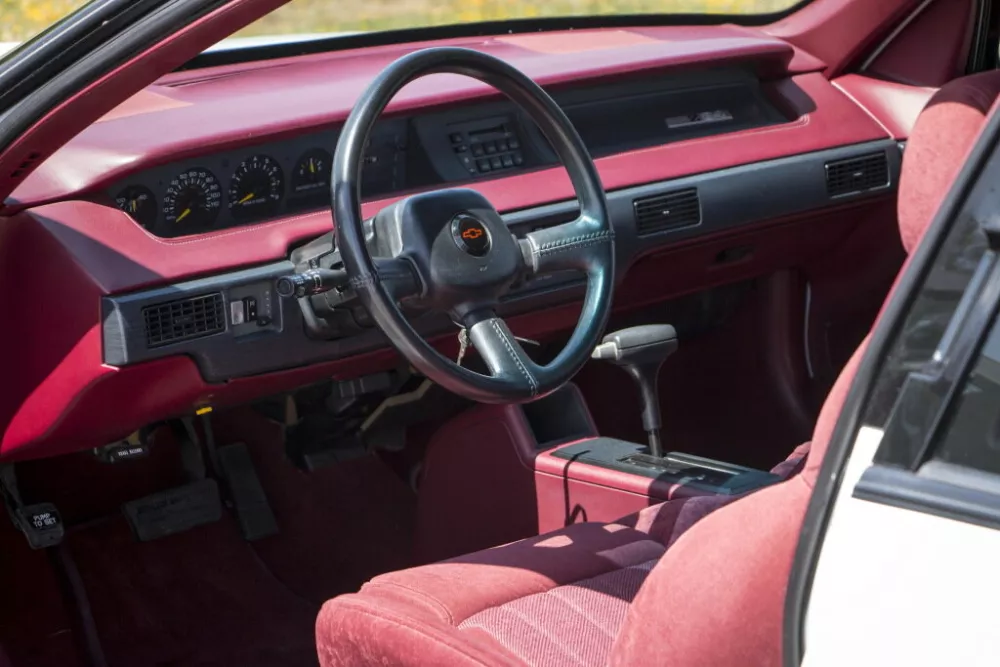Автомобиль Chevrolet Lumina I Купе