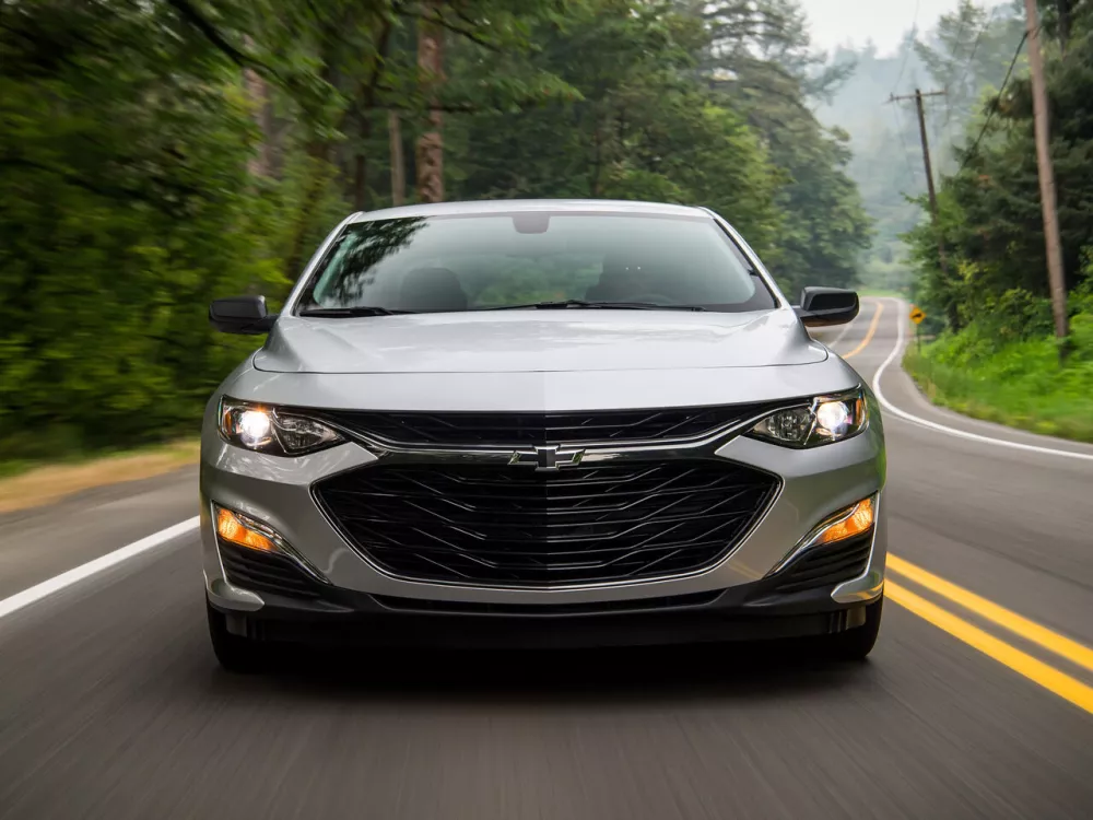 Автомобиль Chevrolet Malibu IX Рестайлинг Седан