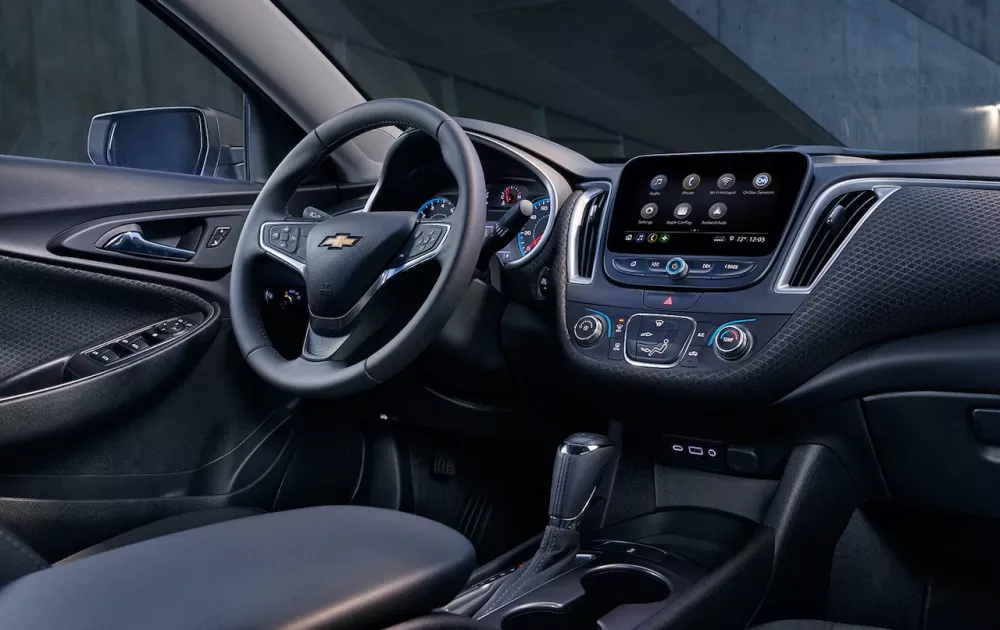 Автомобиль Chevrolet Malibu IX Рестайлинг Седан