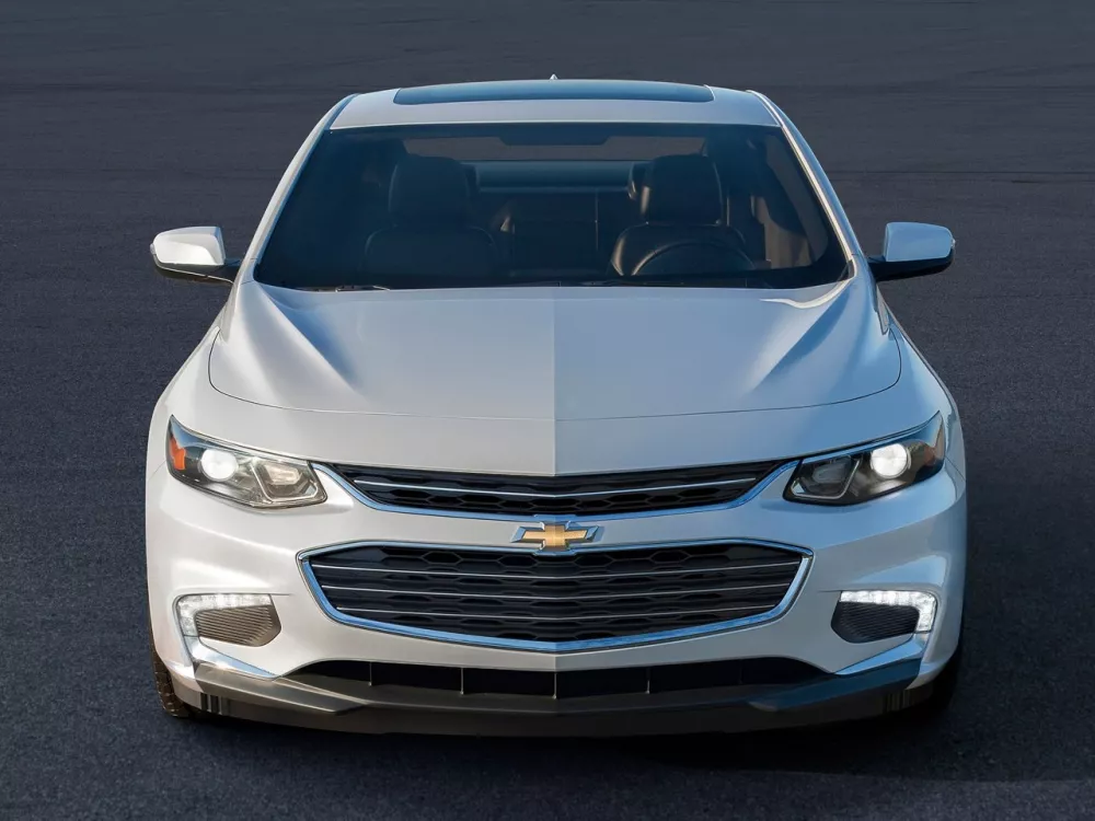 Автомобиль Chevrolet Malibu IX Седан