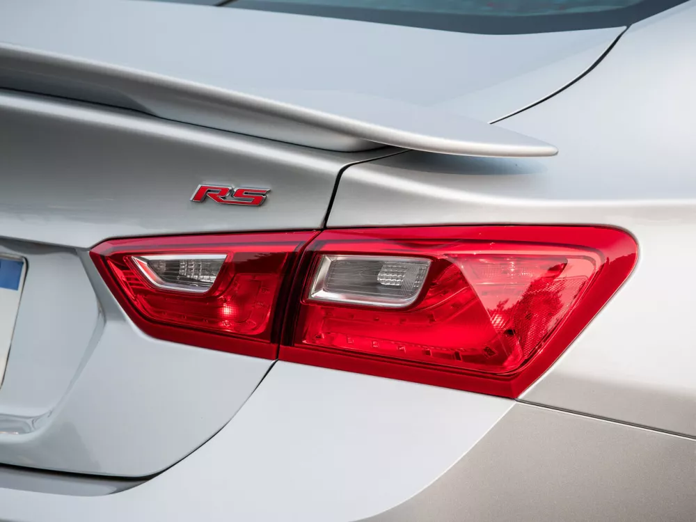 Автомобиль Chevrolet Malibu IX Рестайлинг Седан
