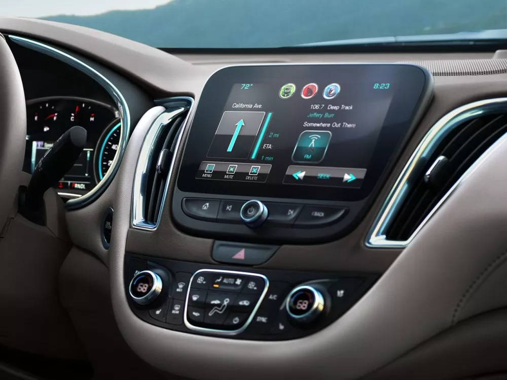Автомобиль Chevrolet Malibu IX Седан