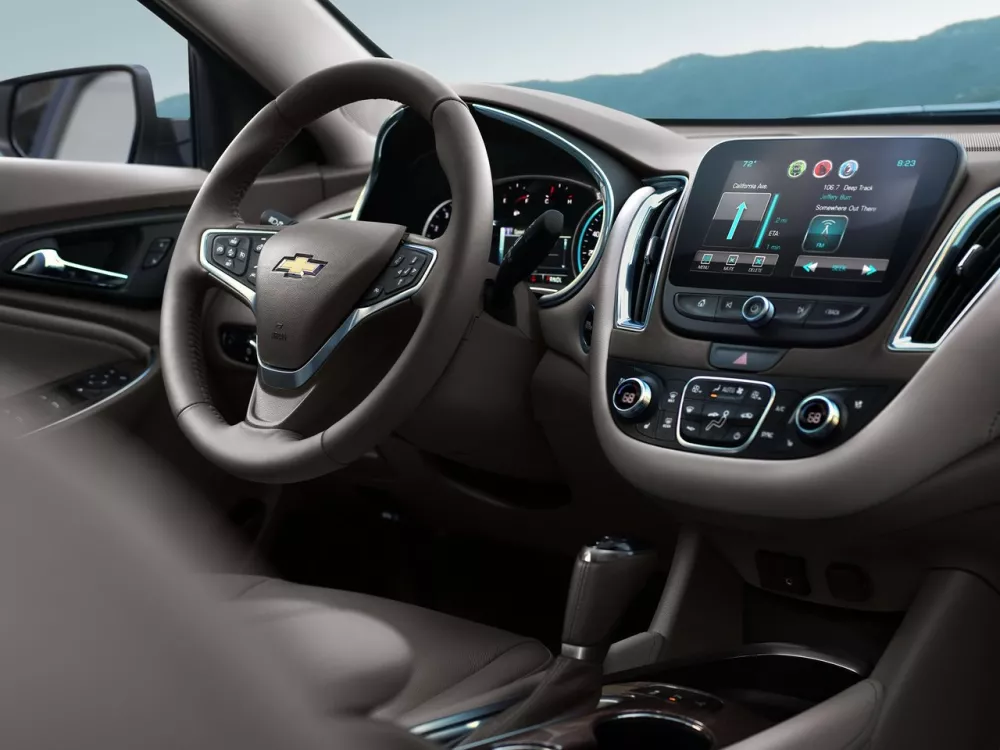 Автомобиль Chevrolet Malibu IX Седан