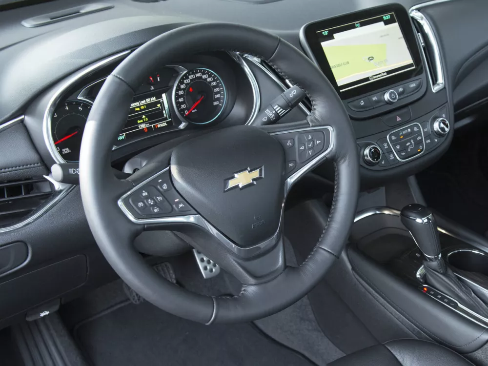 Автомобиль Chevrolet Malibu IX Седан