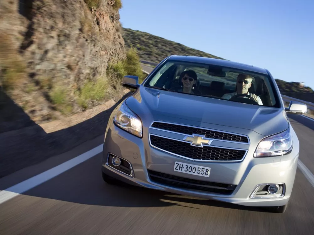 Автомобиль Chevrolet Malibu VIII Седан