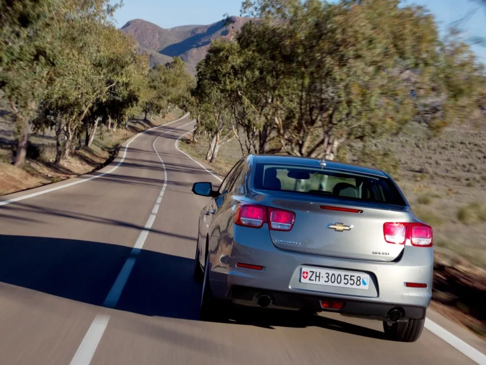 Автомобиль Chevrolet Malibu VIII Седан