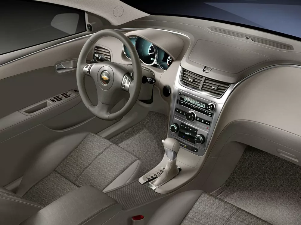 Автомобиль Chevrolet Malibu VII Седан