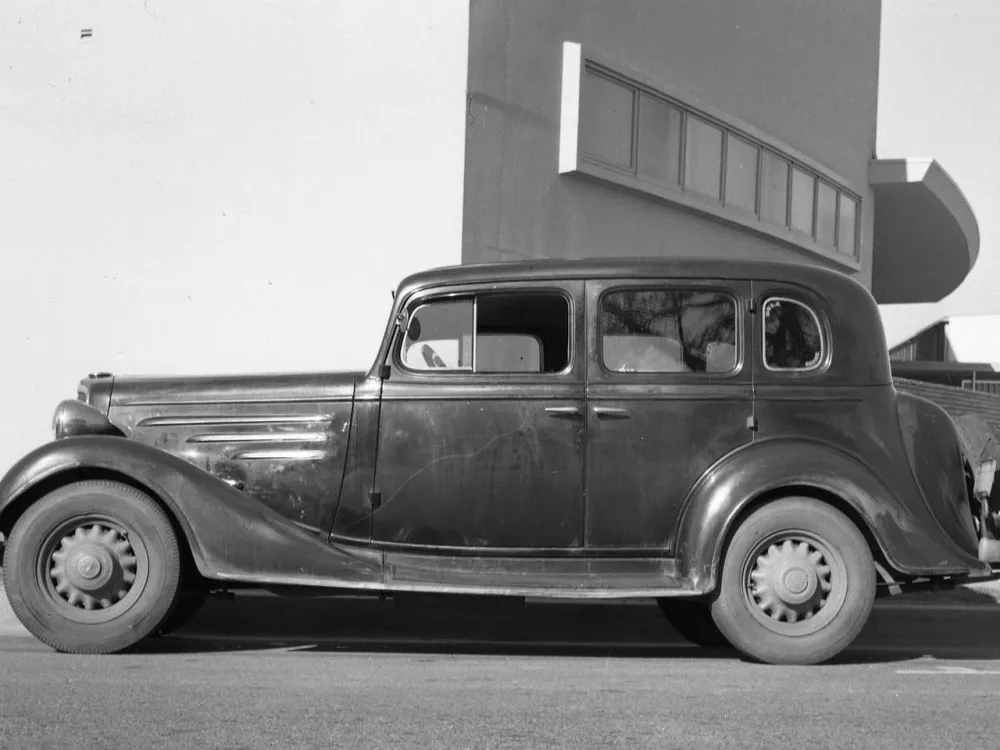Автомобиль Chevrolet Master Седан AG-1500