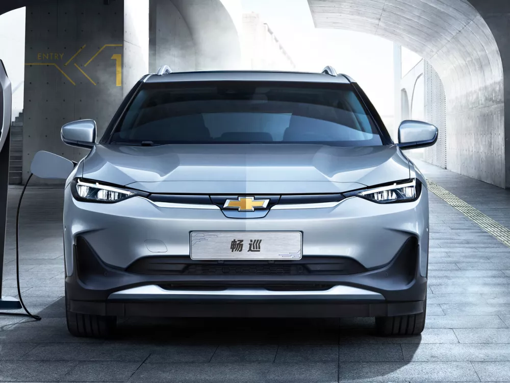 Автомобиль Chevrolet Menlo Универсал (5 дверей)