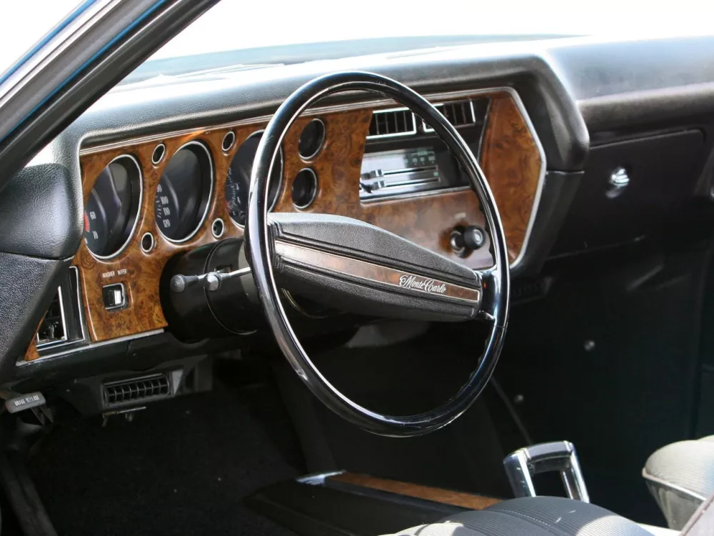 Автомобиль Chevrolet Monte Carlo I Купе