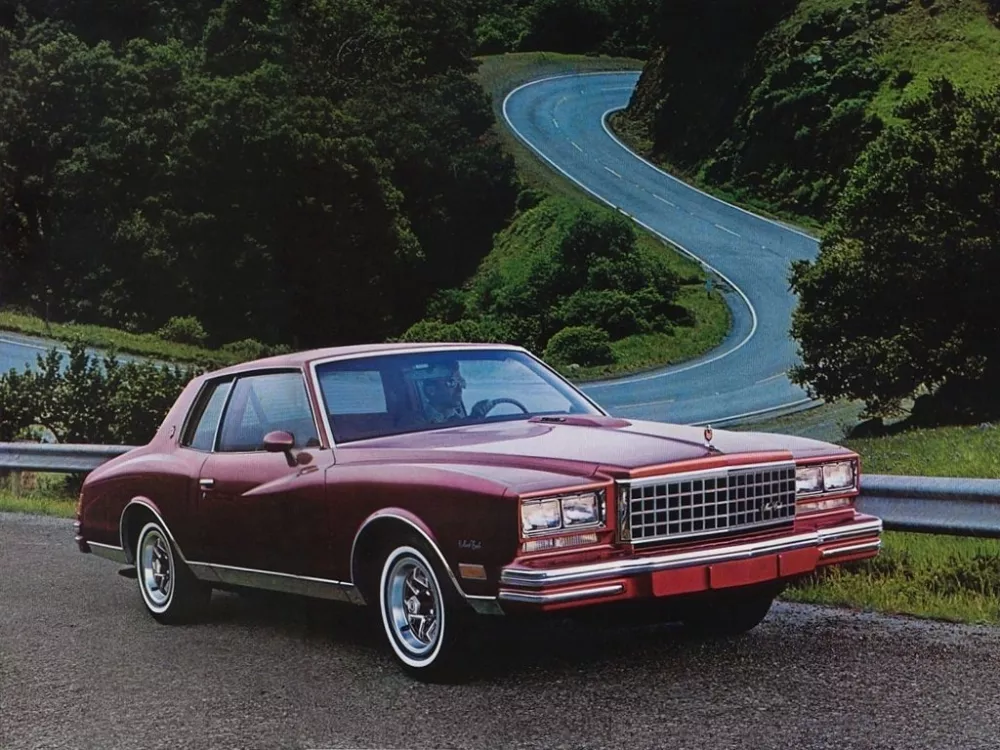 Автомобиль Chevrolet Monte Carlo III Купе