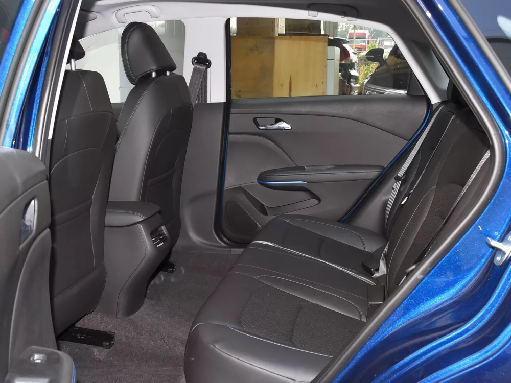 Автомобиль Chevrolet Monza II Рестайлинг Седан
