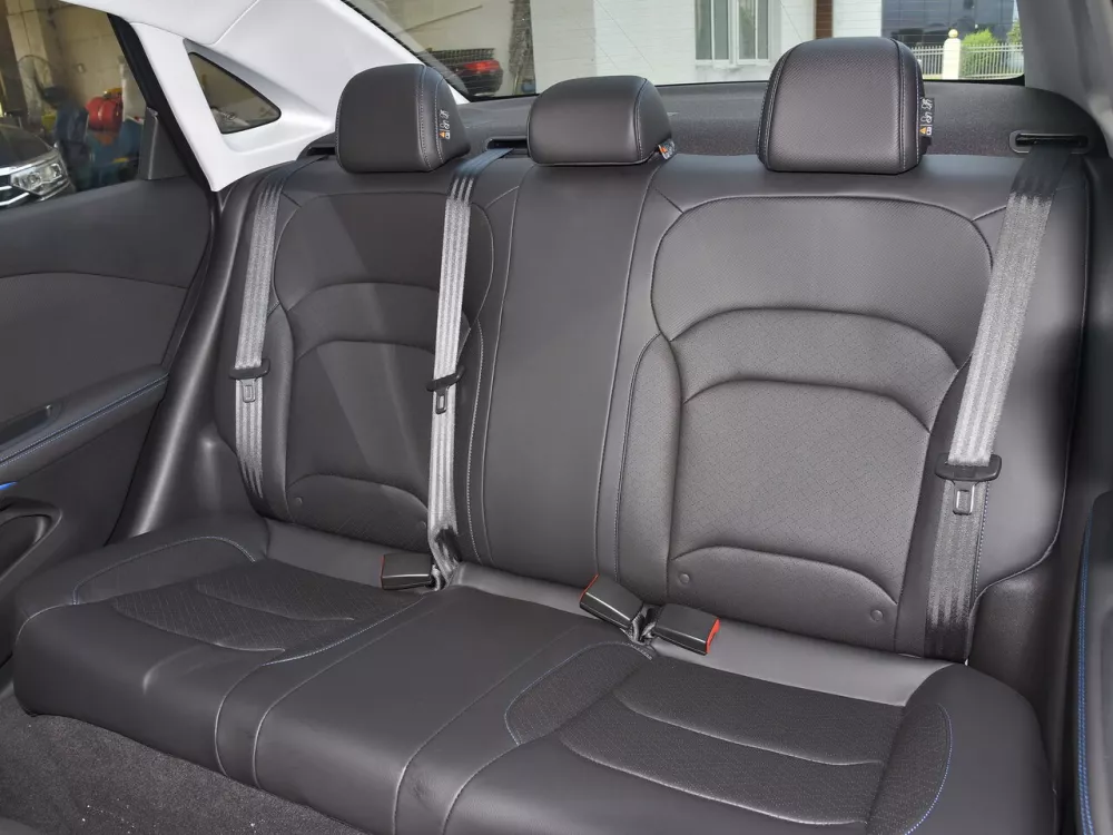Автомобиль Chevrolet Monza II Рестайлинг Седан