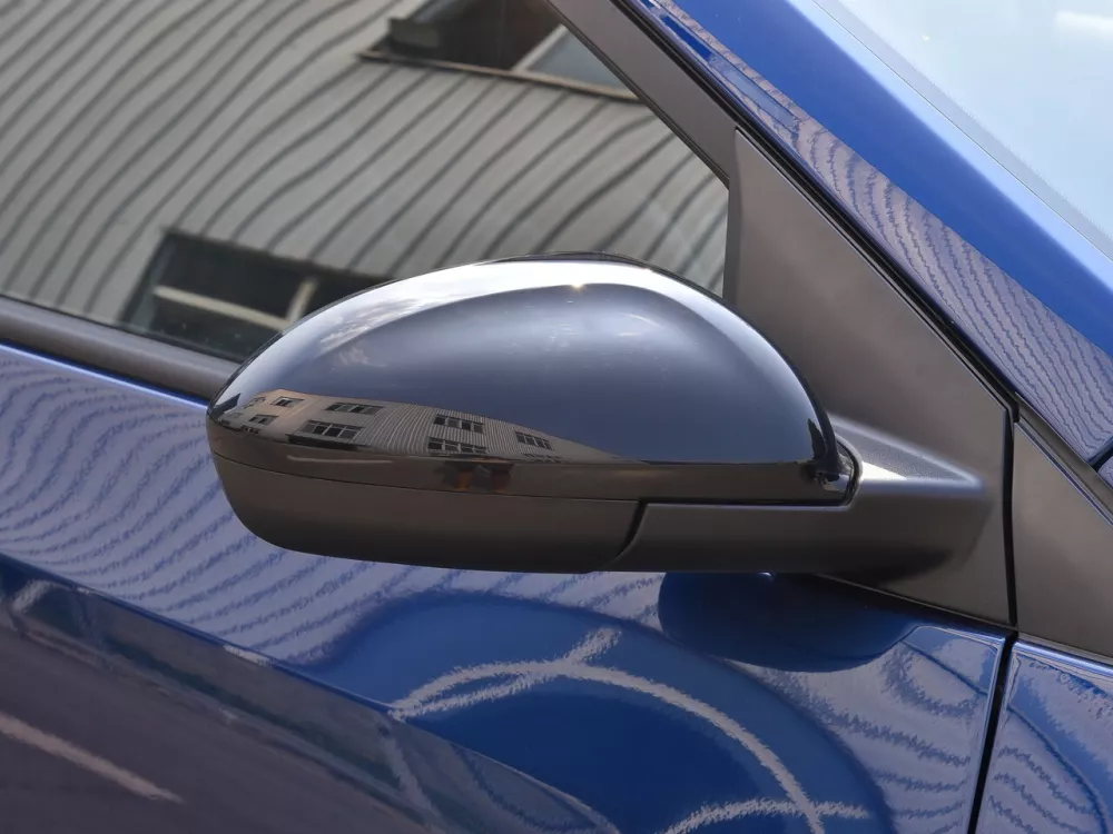 Автомобиль Chevrolet Monza II Рестайлинг Седан