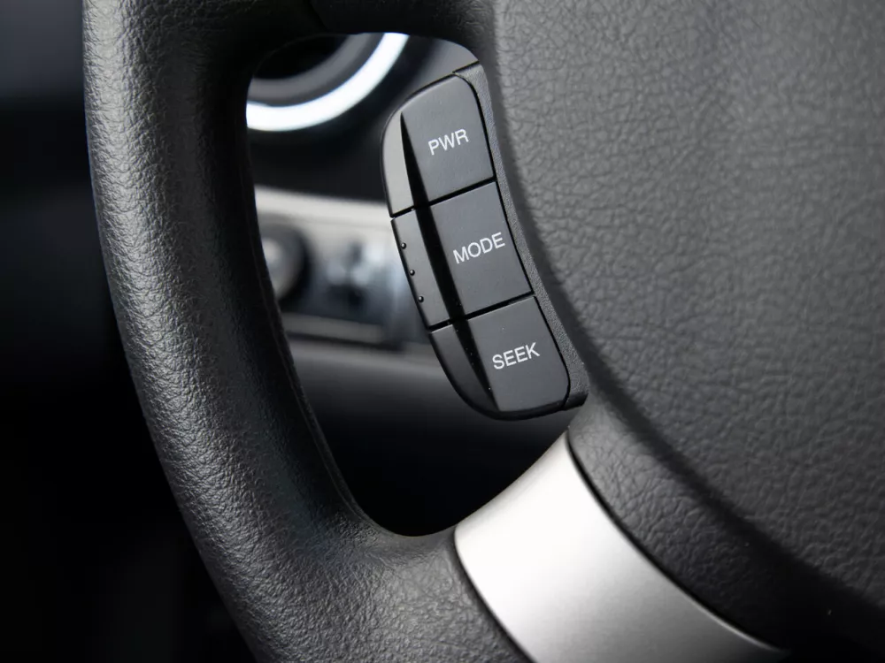 Автомобиль Chevrolet Nexia I Седан