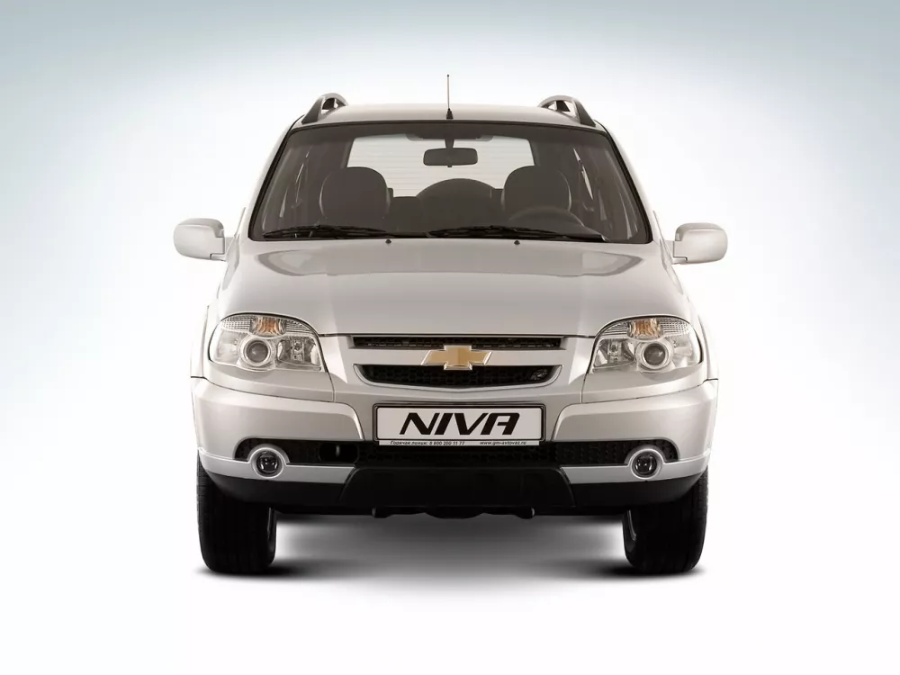 Автомобиль Chevrolet Niva I Рестайлинг Внедорожник (5 дверей)
