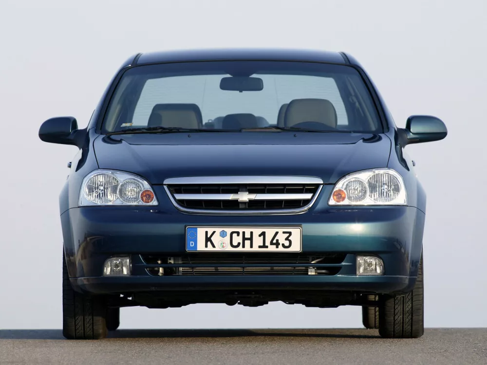 Автомобиль Chevrolet Nubira Седан