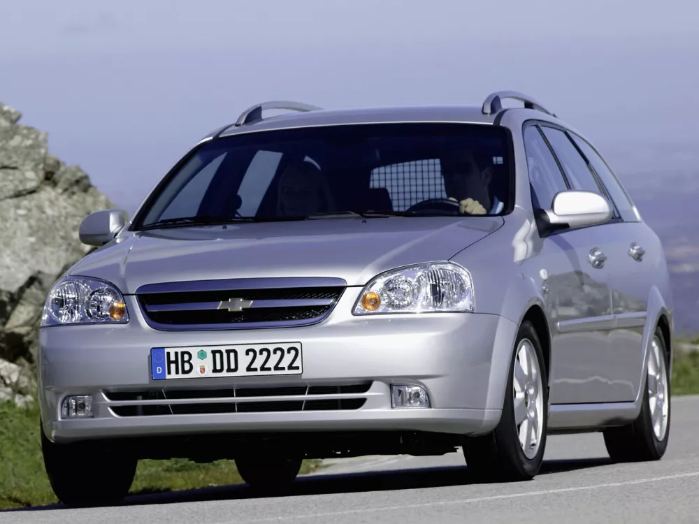 Автомобиль Chevrolet Nubira Универсал (5 дверей)