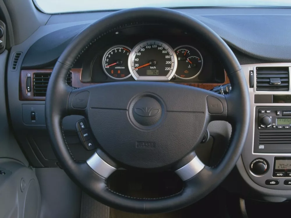 Автомобиль Chevrolet Nubira Универсал (5 дверей)