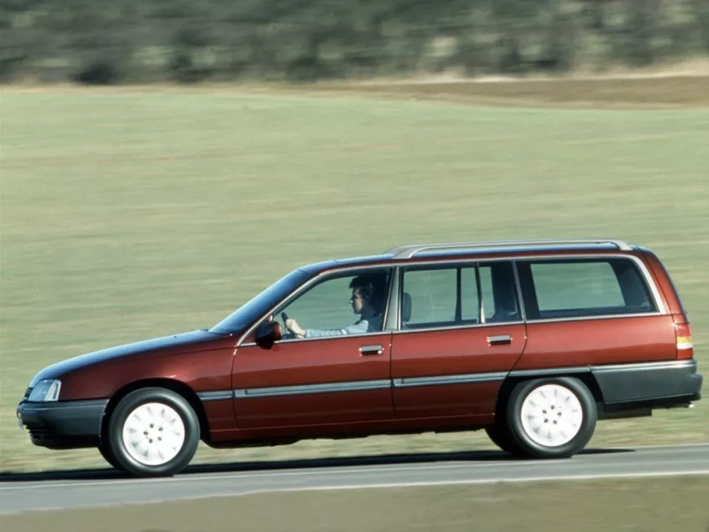 Автомобиль Chevrolet Omega A Универсал (5 дверей)
