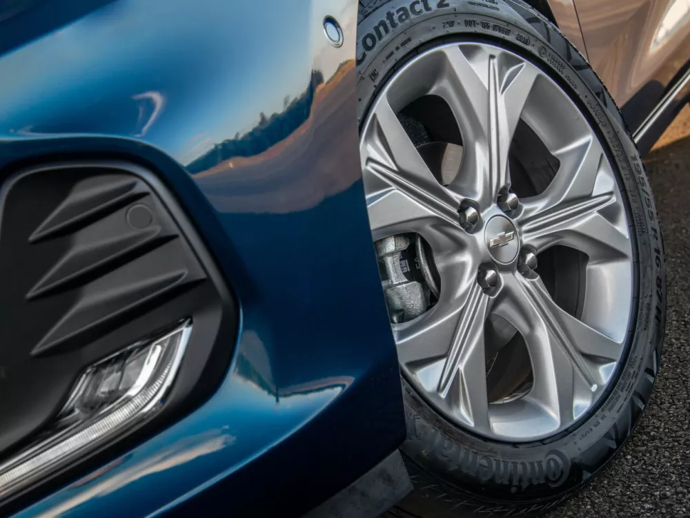 Автомобиль Chevrolet Onix II Седан